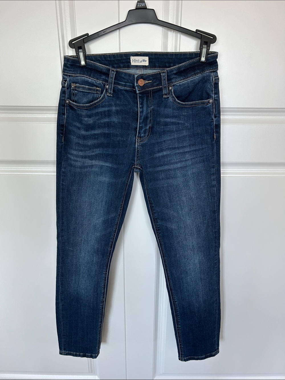 Women's Dark Wash Jeans - Classic Slim Fit
